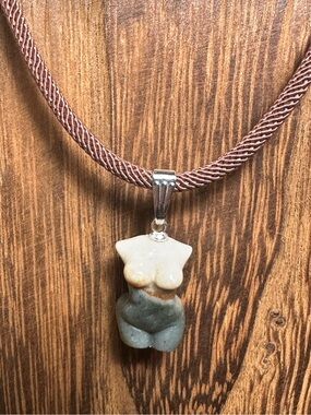 Mini Alashan Agate Grey, Brown, and Cream Body Pendant Necklace on Brown Rope